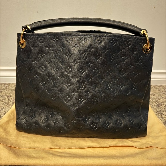 Louis Vuitton Artsy - Picture 2 of 10